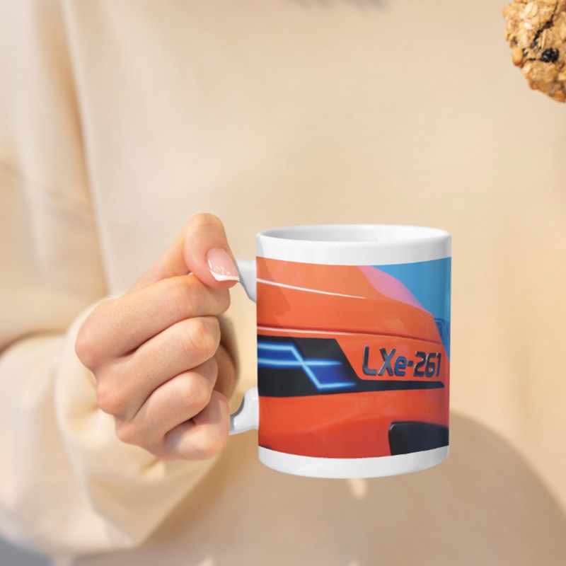 Tienda Oficial Kubota | Taza Kubota LXe-261