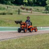 Officiële Kubota Shop | Mini graafmachine Kubota voor kinderen M135GX + graafmachine + aanhanger