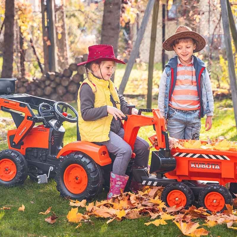 Boutique Officielle Kubota | Mini tractopelle Kubota pour enfant M135GX + excavatrice + remorque